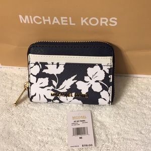 MICHAEL KORS Dark Navy & White Jet Set Wallet